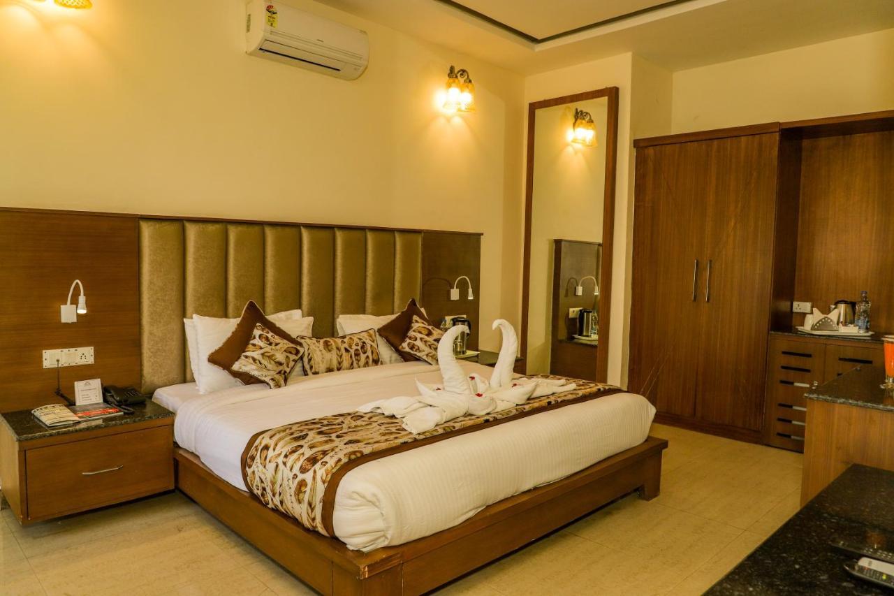 Excel Hotels And Resorts Bhīm Tāl Kültér fotó
