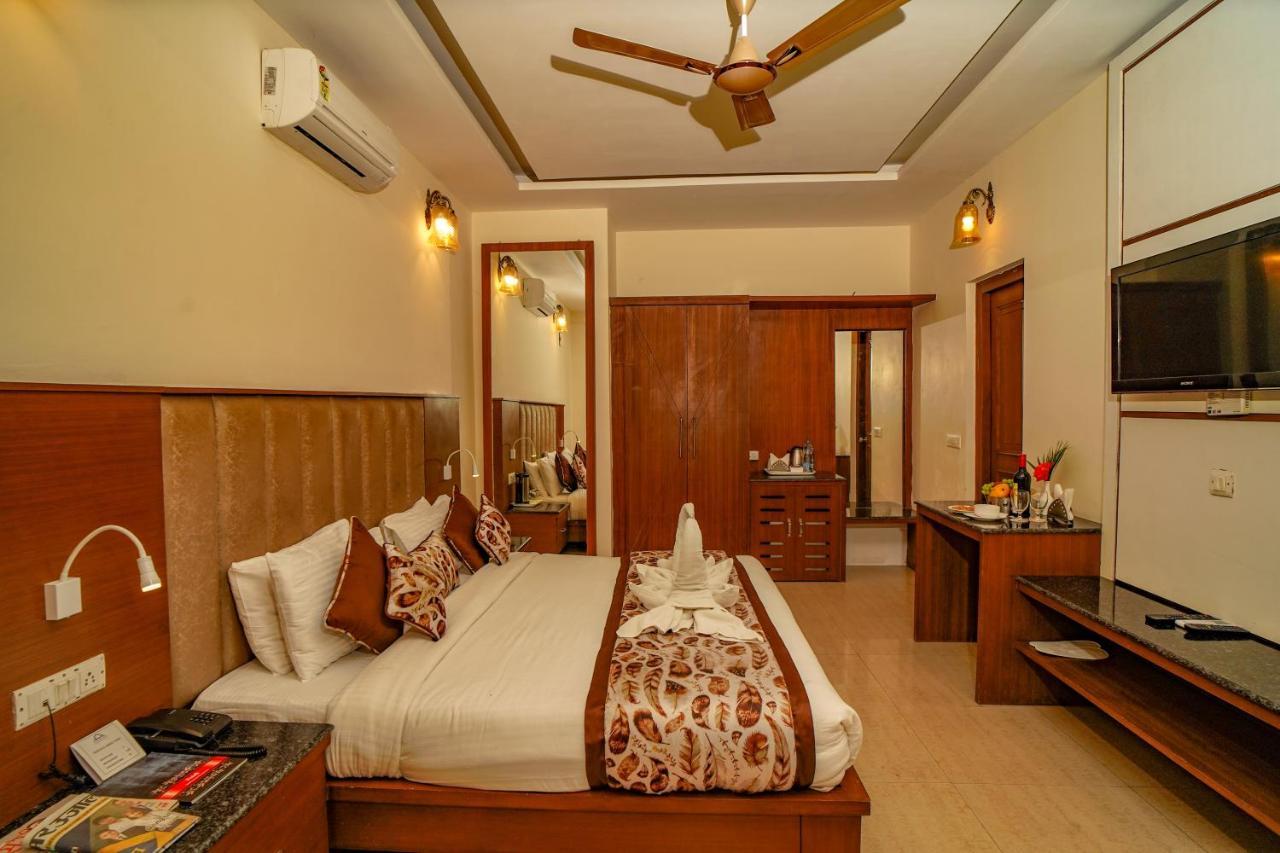 Excel Hotels And Resorts Bhīm Tāl Kültér fotó